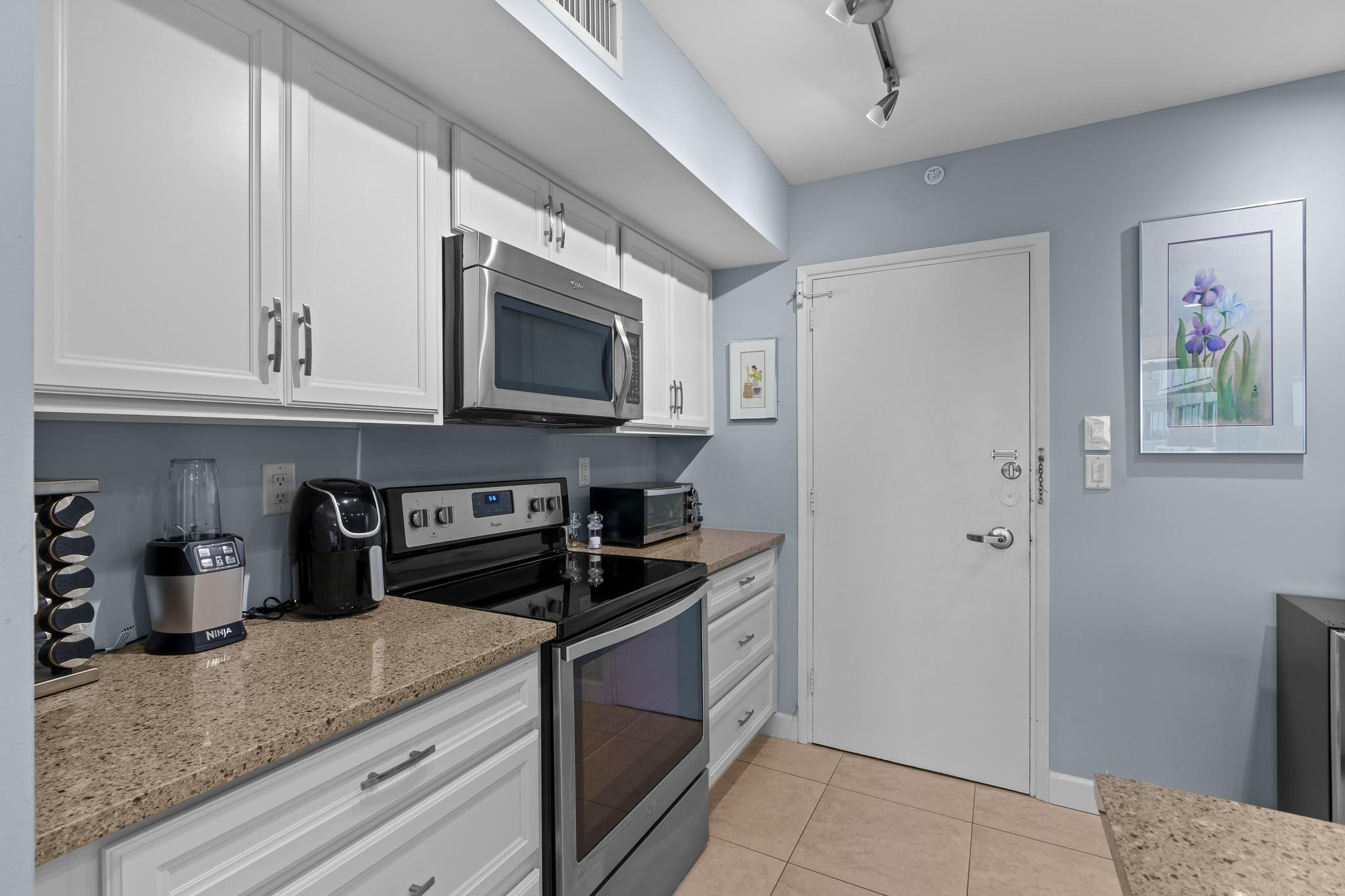 3200 NE 36th St 712A