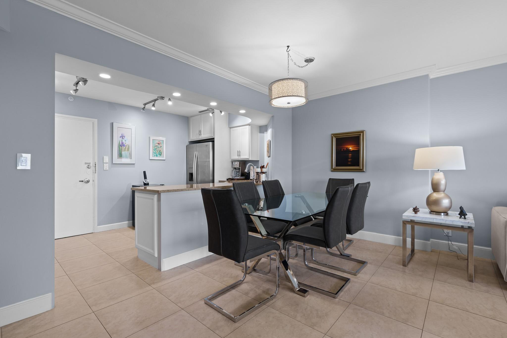 3200 NE 36th St 712A