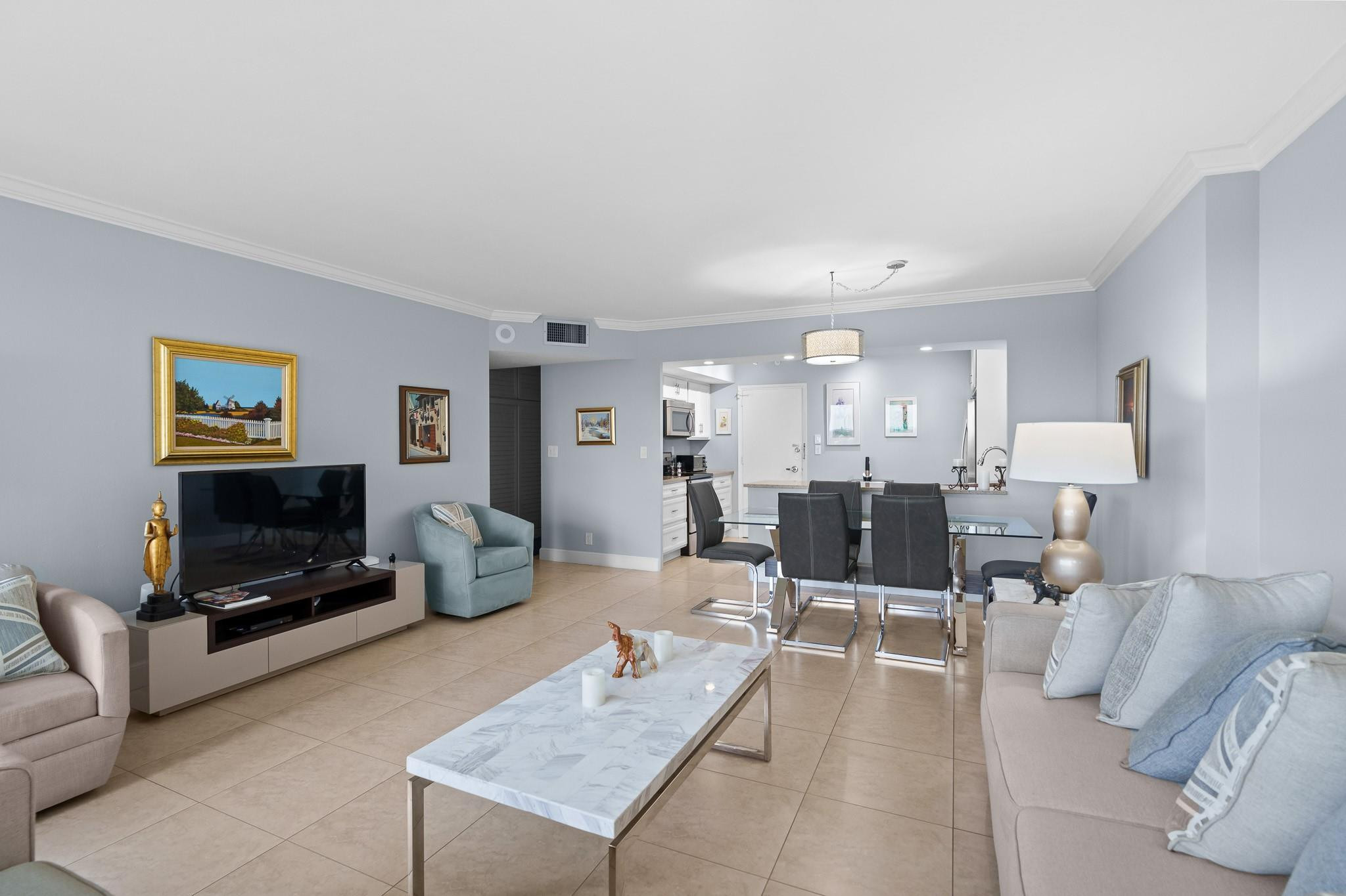 3200 NE 36th St 712A