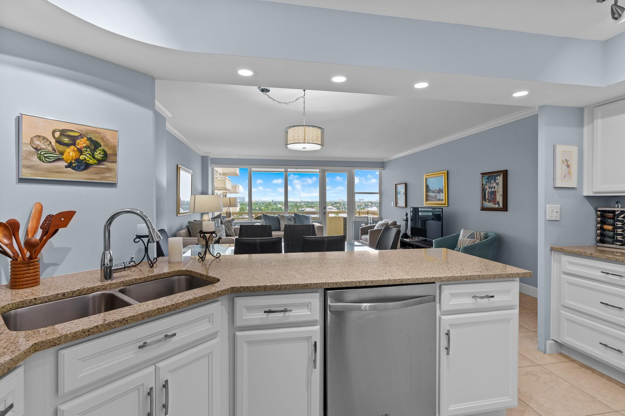 3200 NE 36th St 712A