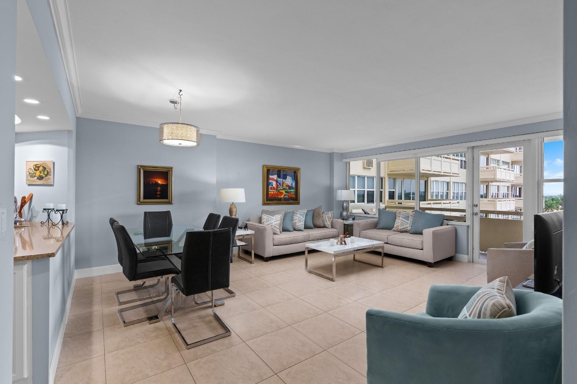 3200 NE 36th St 712A