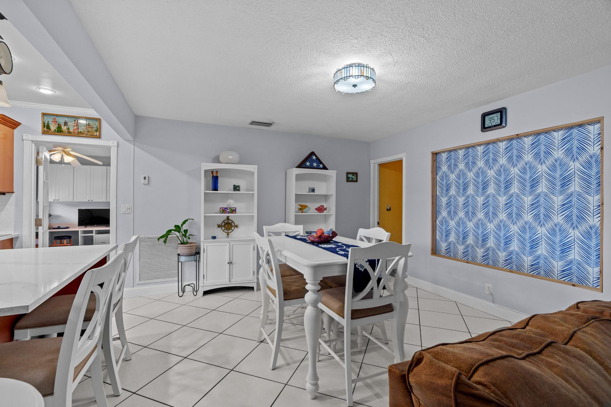 1371 NE 23rd Ct