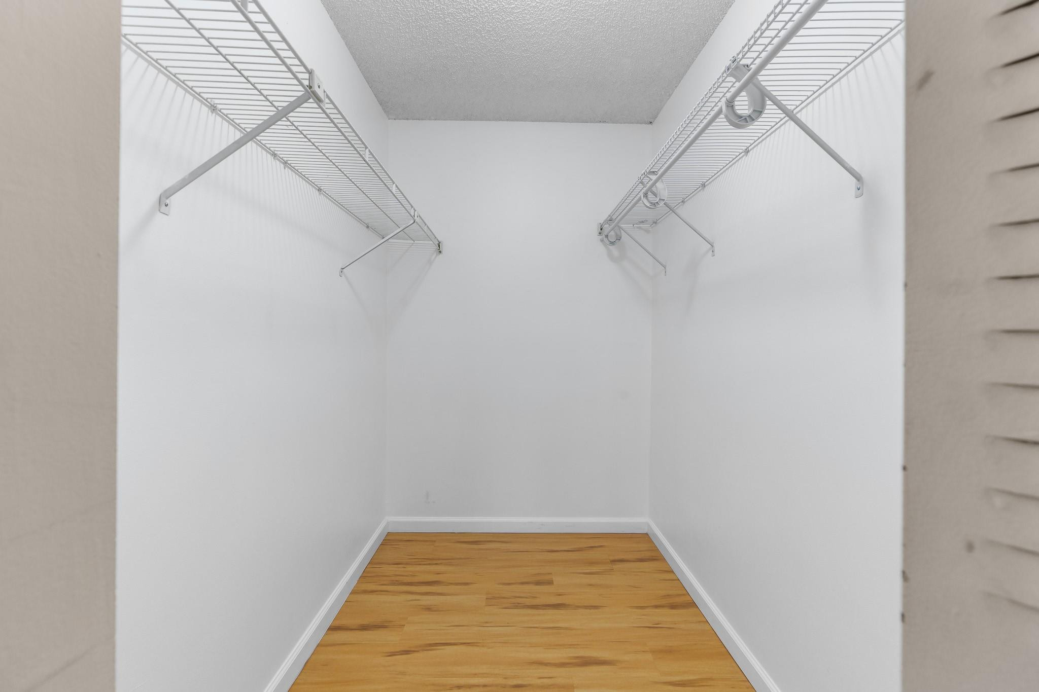 707 N Gardens Dr 101