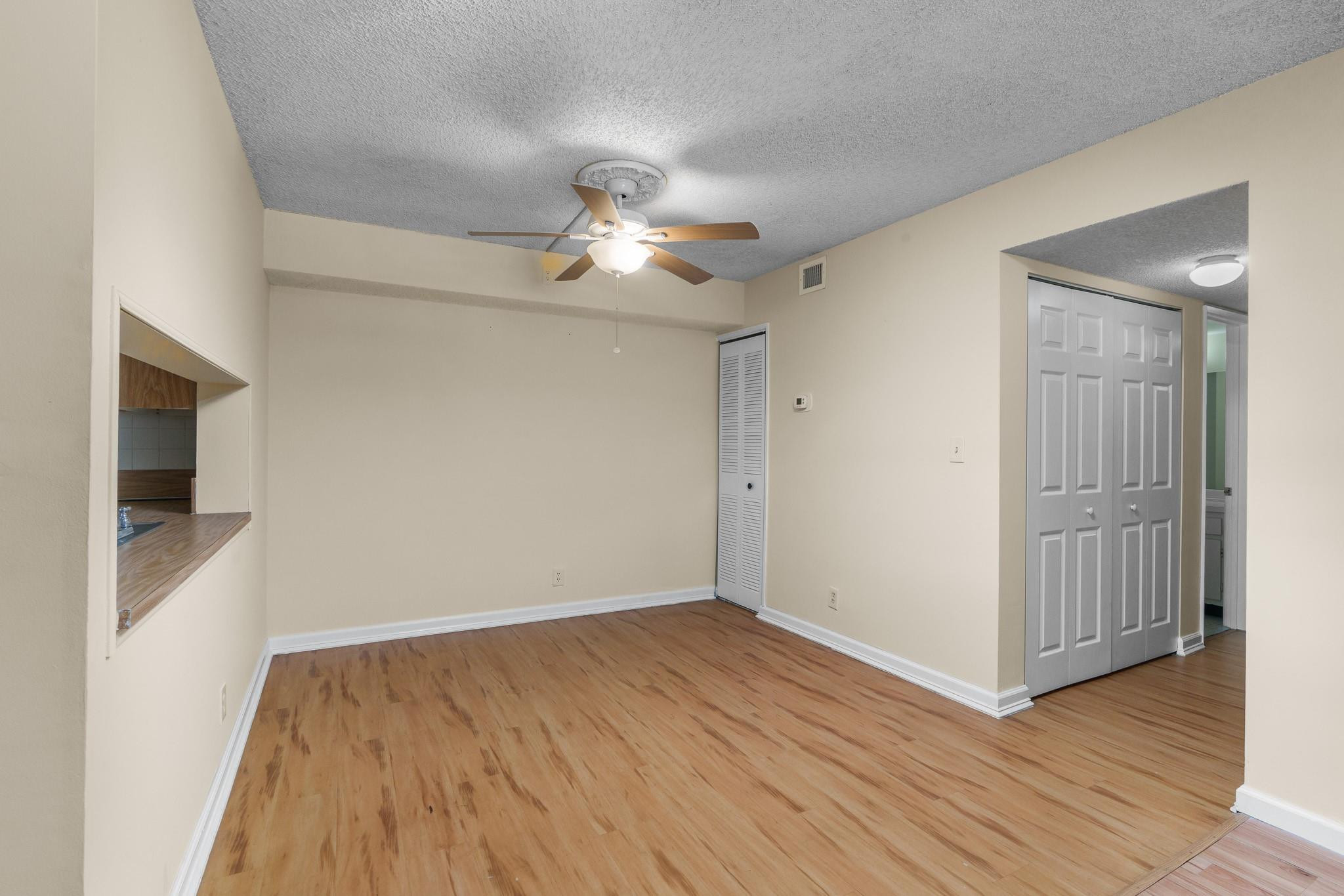 707 N Gardens Dr 101