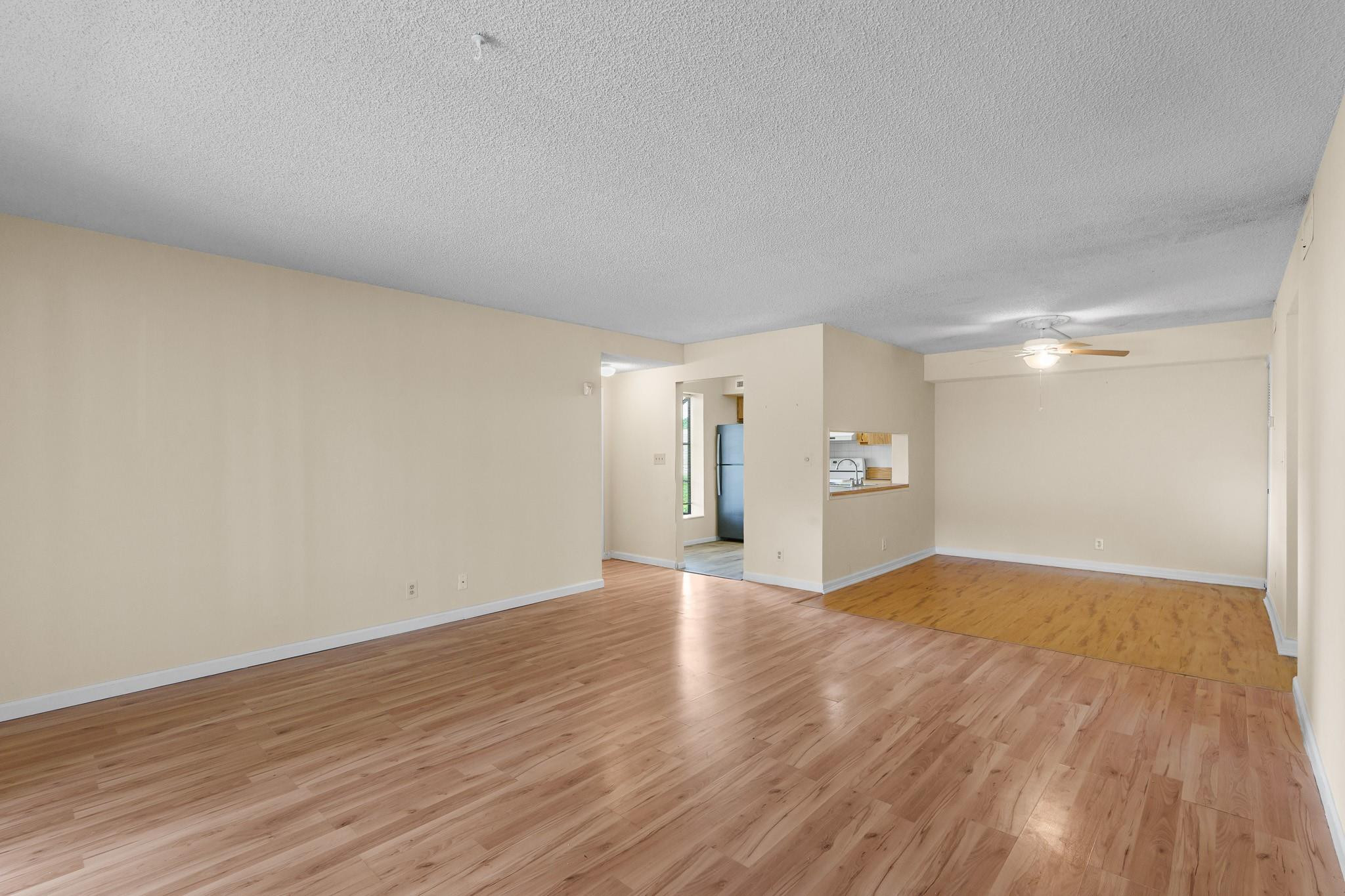 707 N Gardens Dr 101