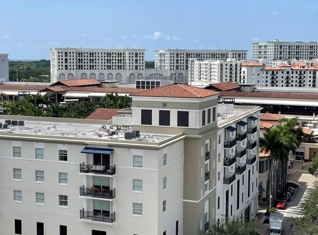 301 Altara Ave UPH1007