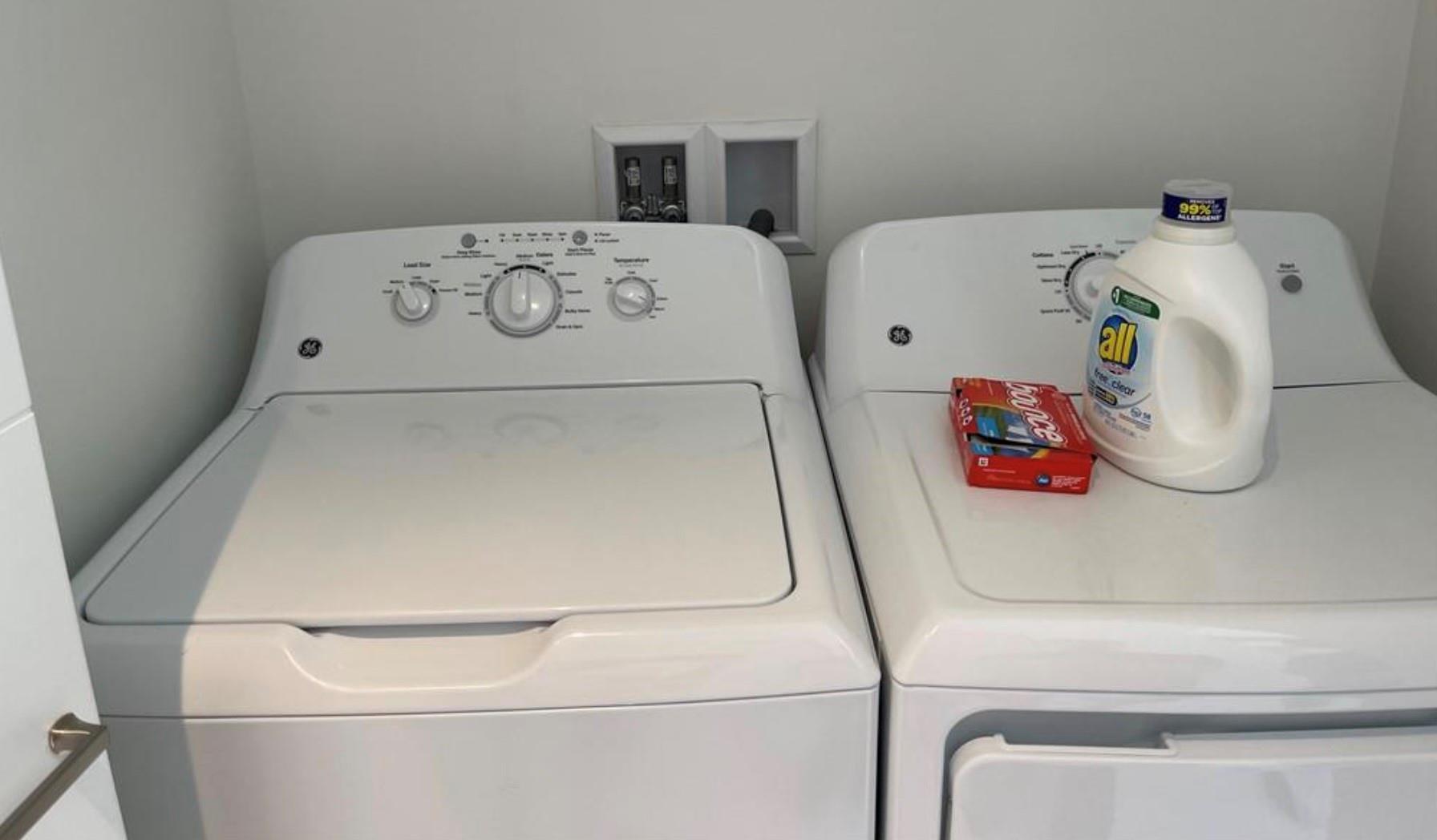 301 Altara Ave UPH1007