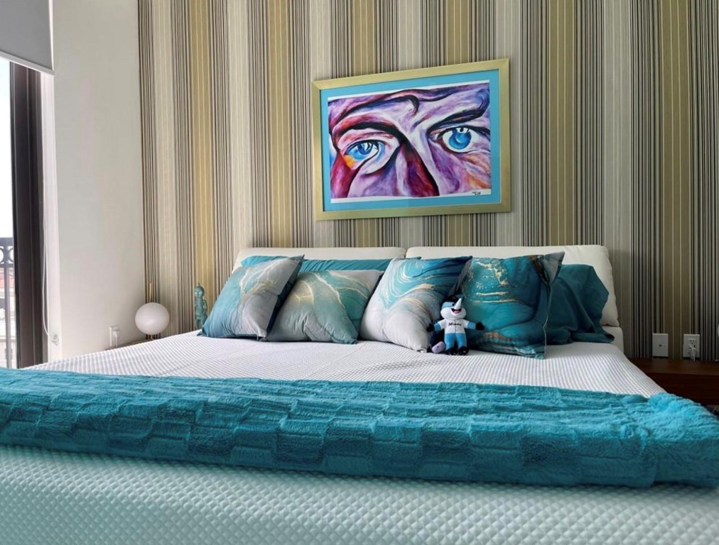 301 Altara Ave UPH1007