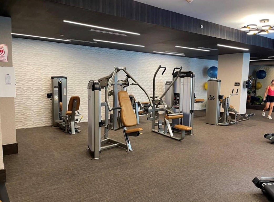 301 Altara Ave UPH1007