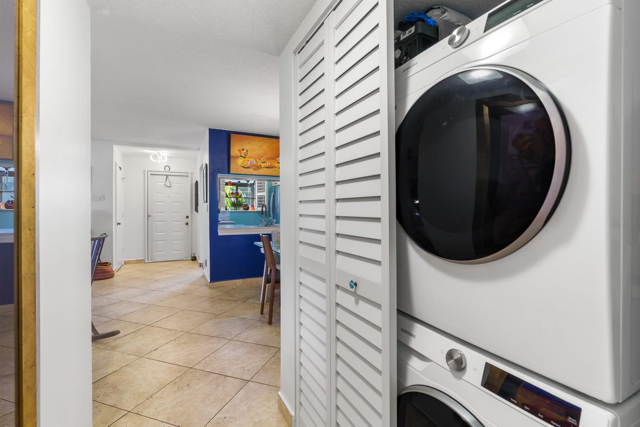 2741 S Oakland Forest Dr 104