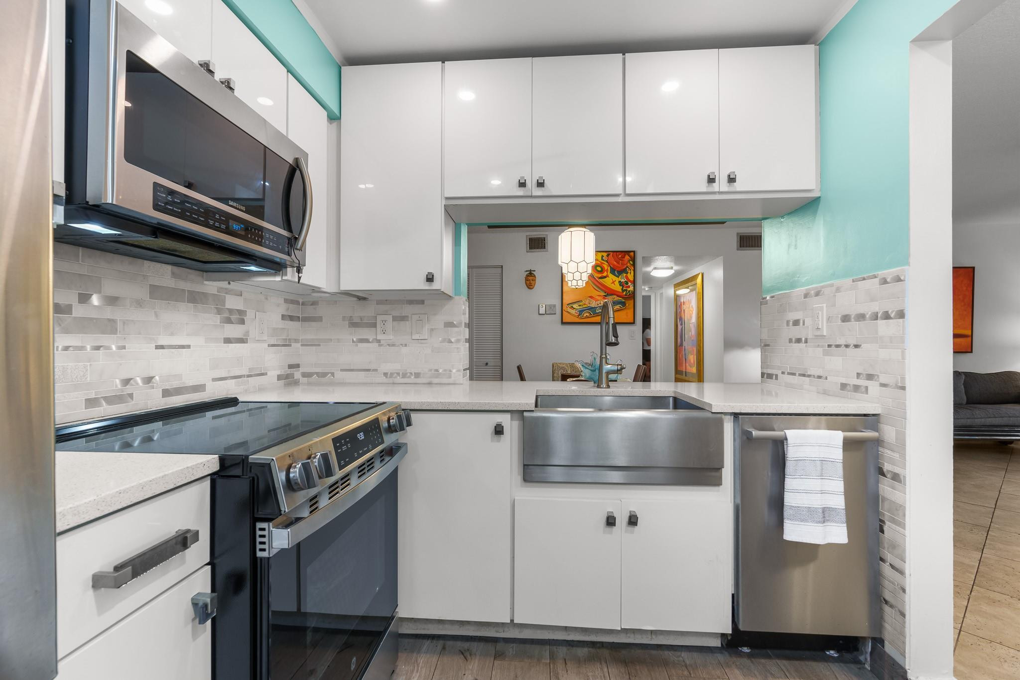 2741 S Oakland Forest Dr 104