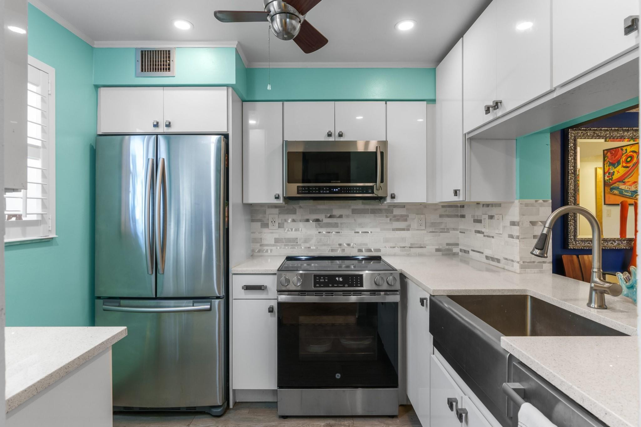 2741 S Oakland Forest Dr 104