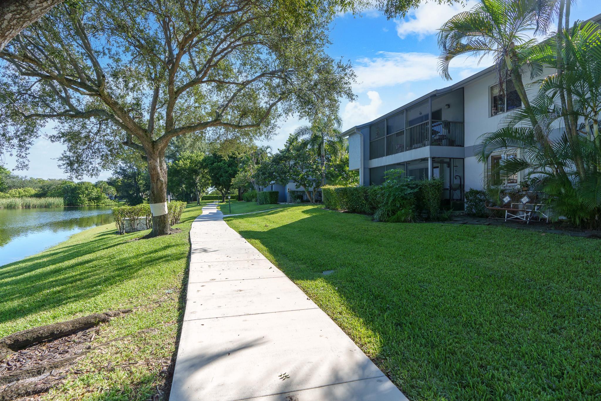 2741 S Oakland Forest Dr 104