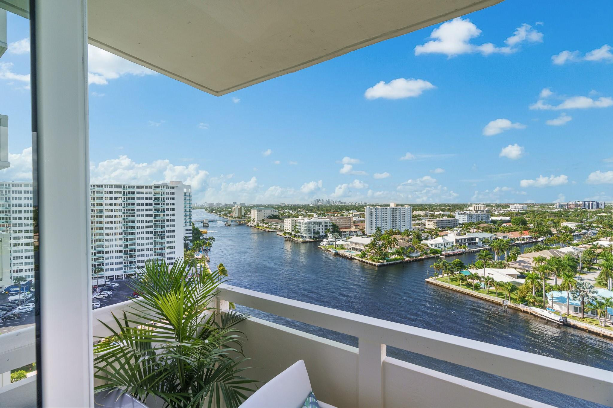 3200 NE 36th St 1407