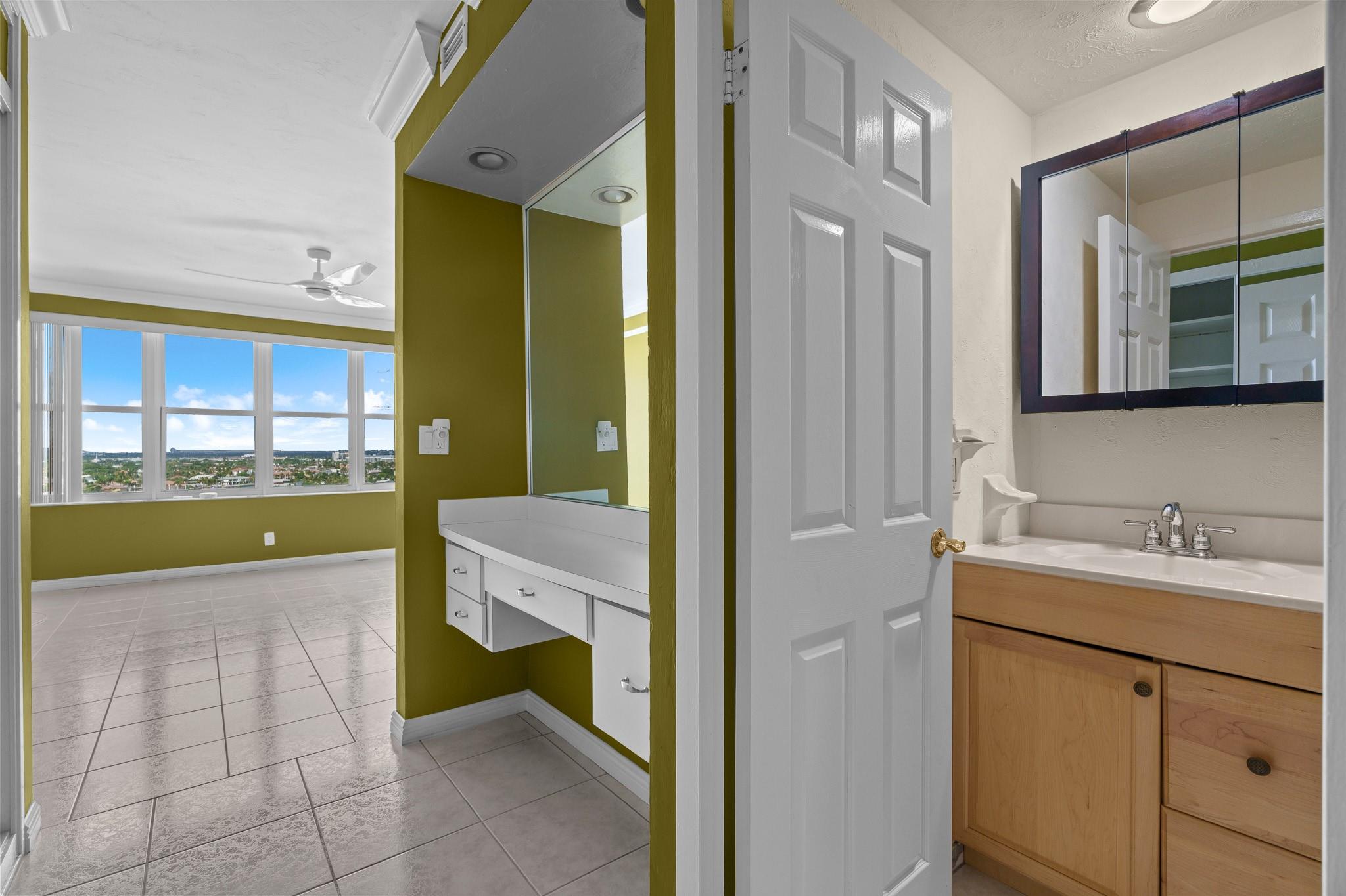 3300 NE 36th St 1507