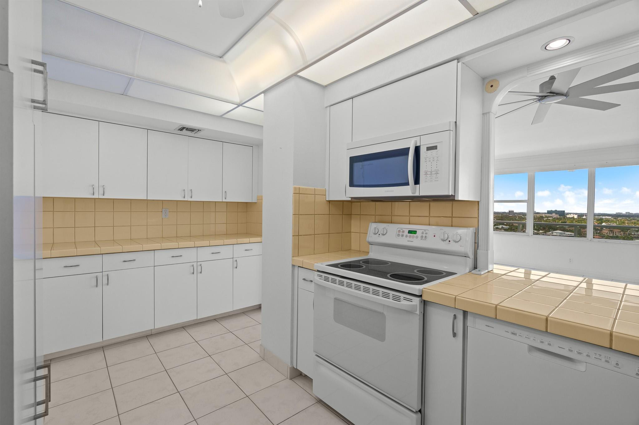 3300 NE 36th St 1507