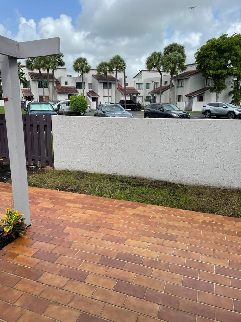 780 NW 106th Ave B1-2