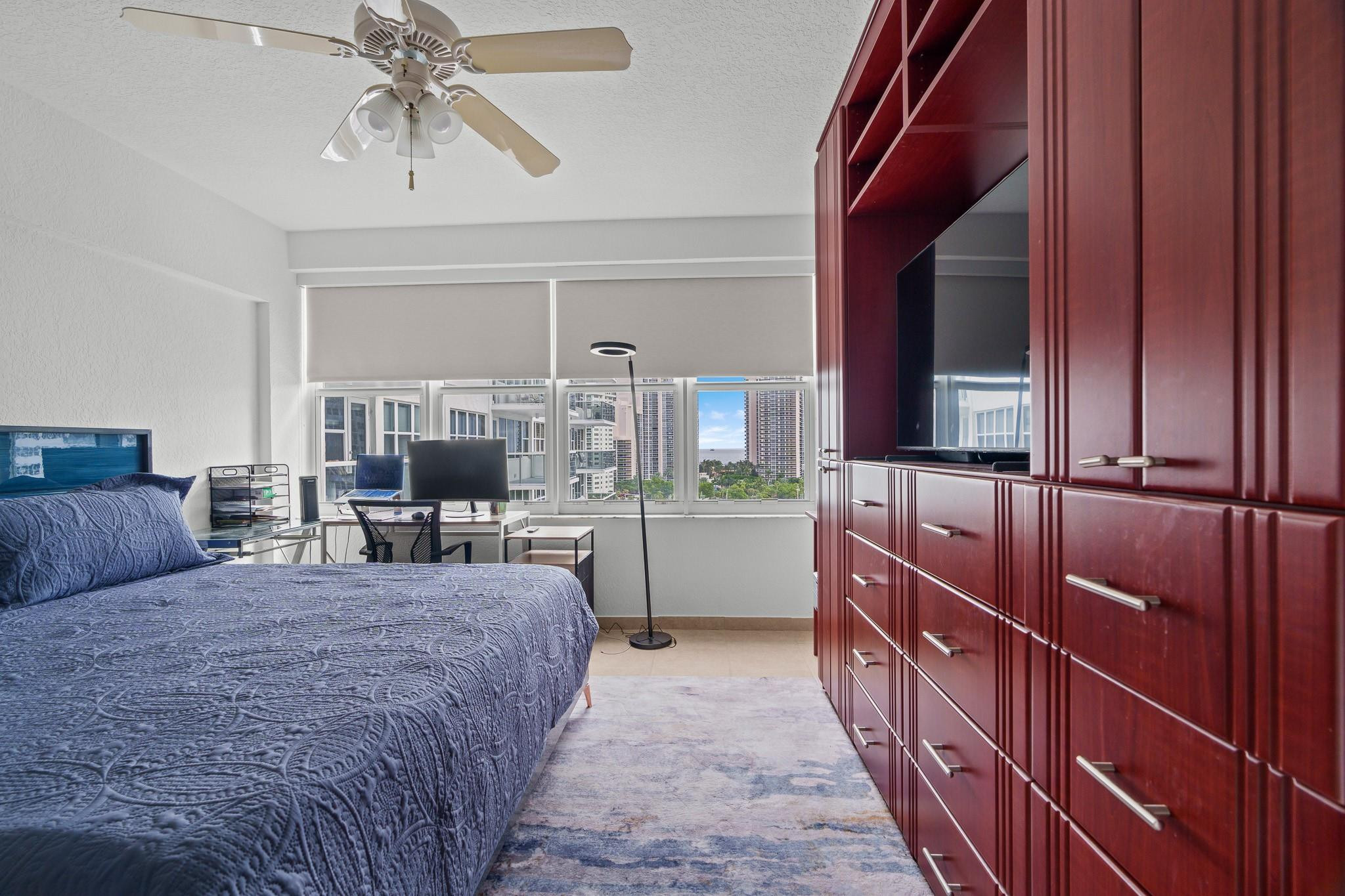 3300 NE 36th St 1220