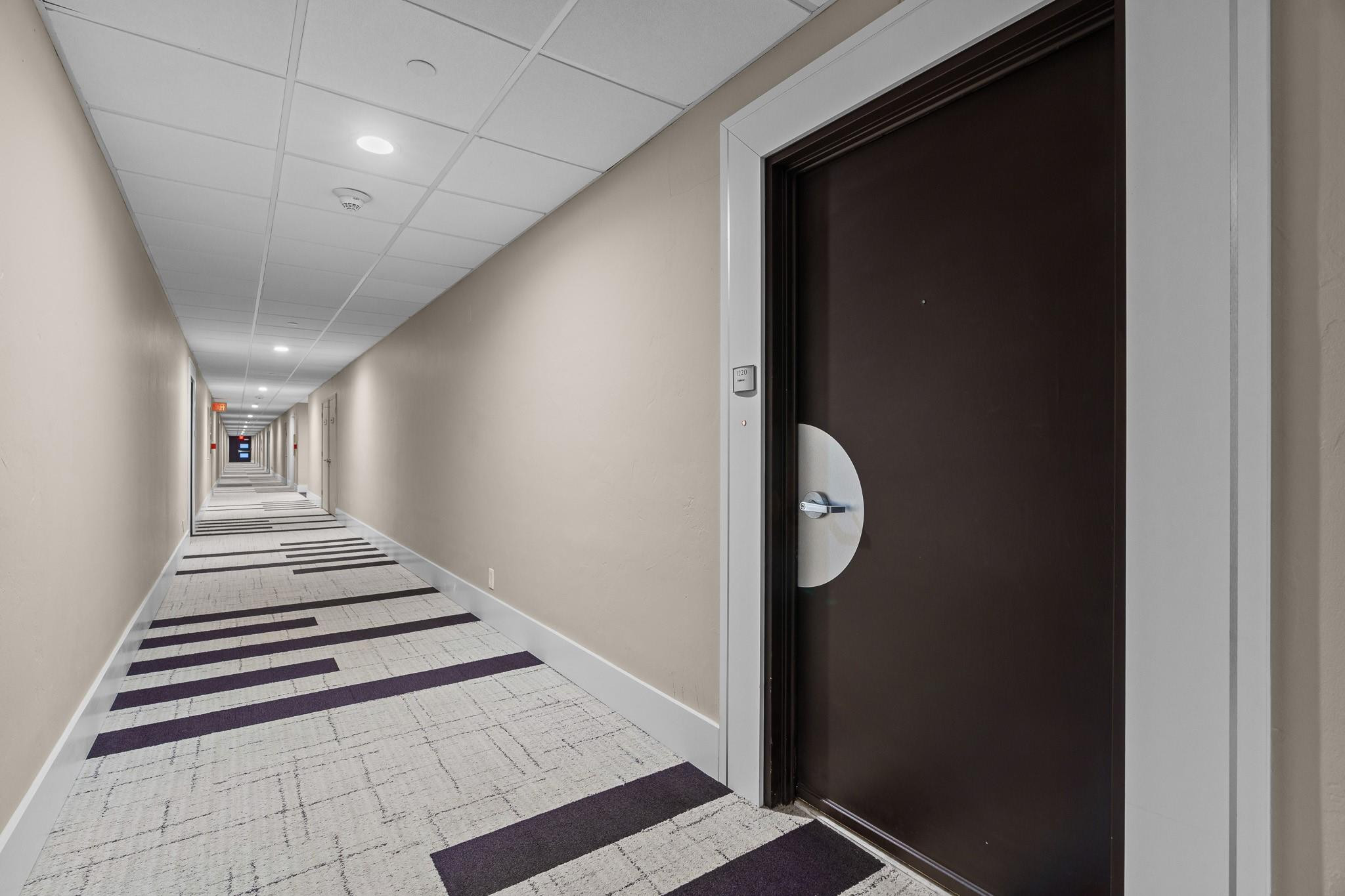 3300 NE 36th St 1220