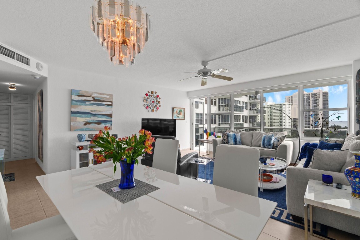 3300 NE 36th St 1220