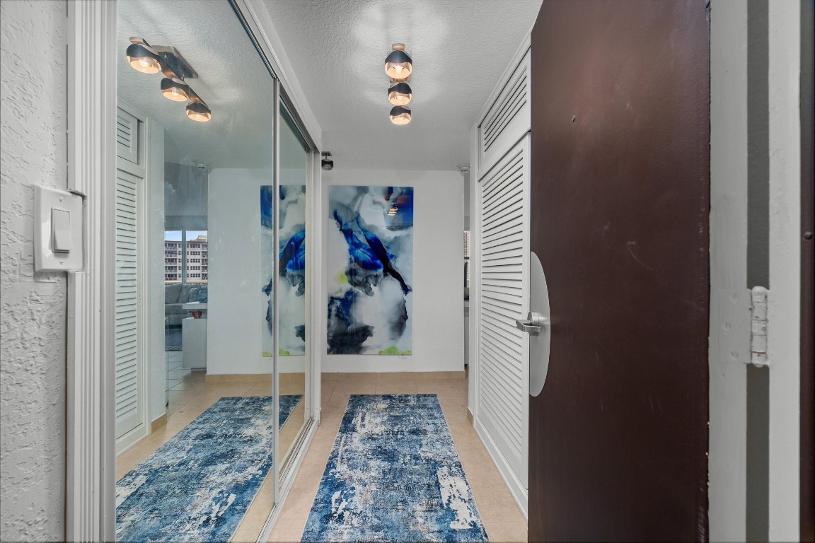 3300 NE 36th St 1220