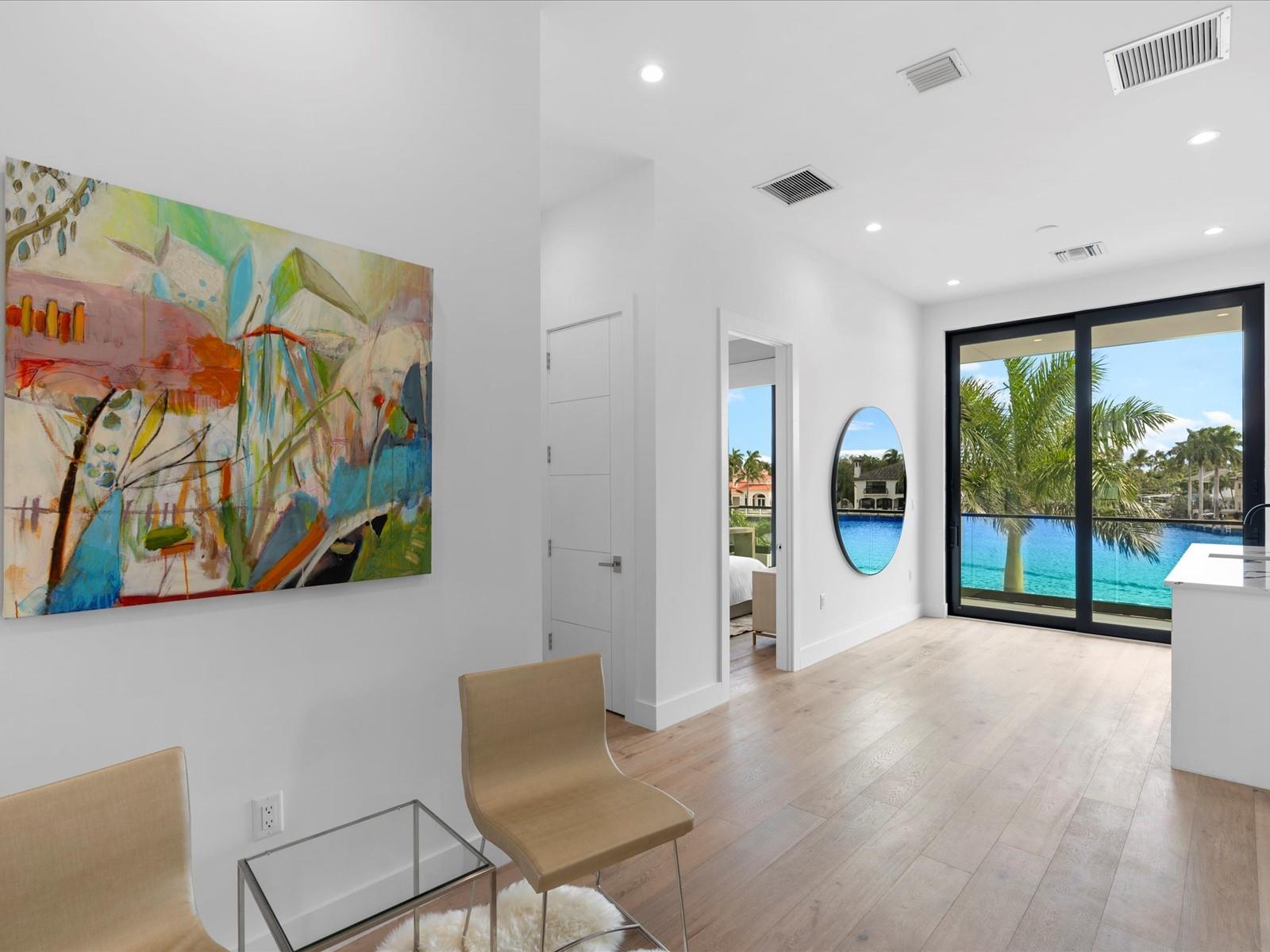 2210 Intracoastal Dr