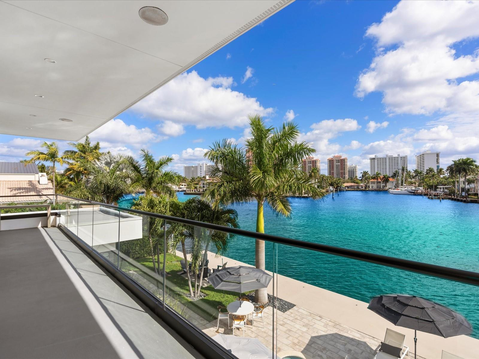 2210 Intracoastal Dr