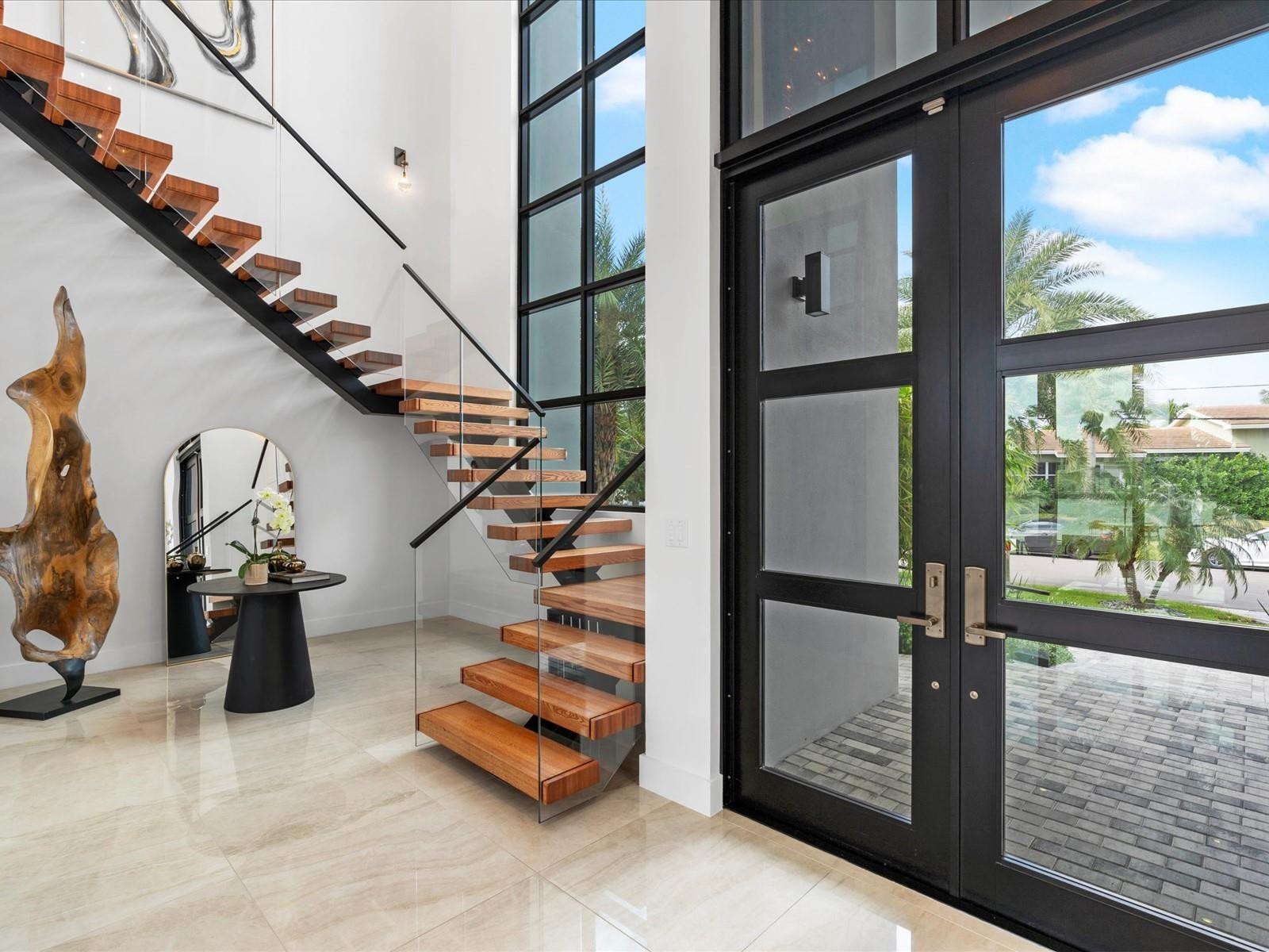 2210 Intracoastal Dr