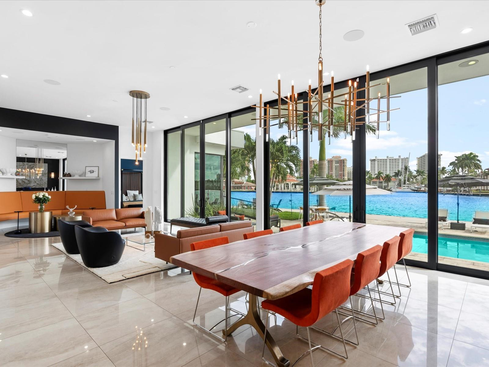 2210 Intracoastal Dr