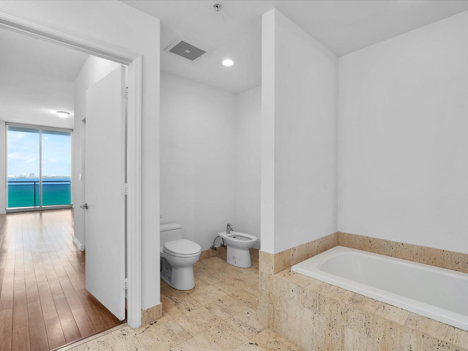 7901 Hispanola Ave 905