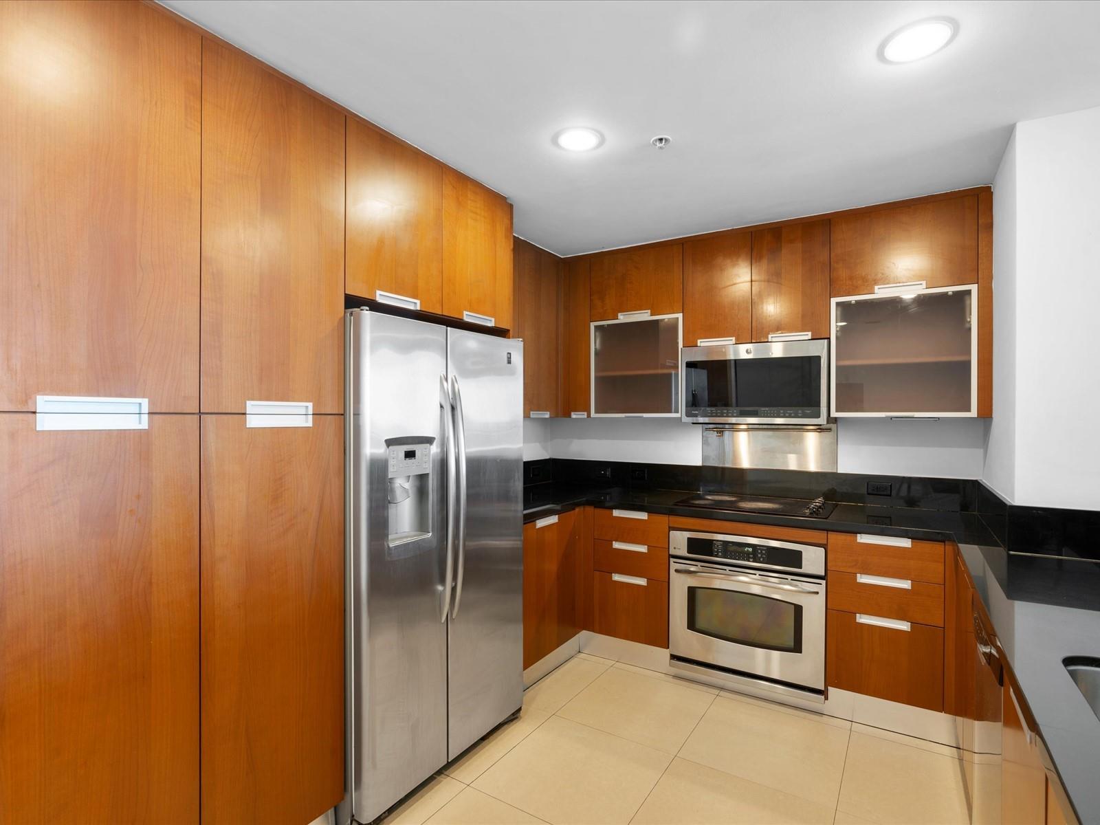 7901 Hispanola Ave 905