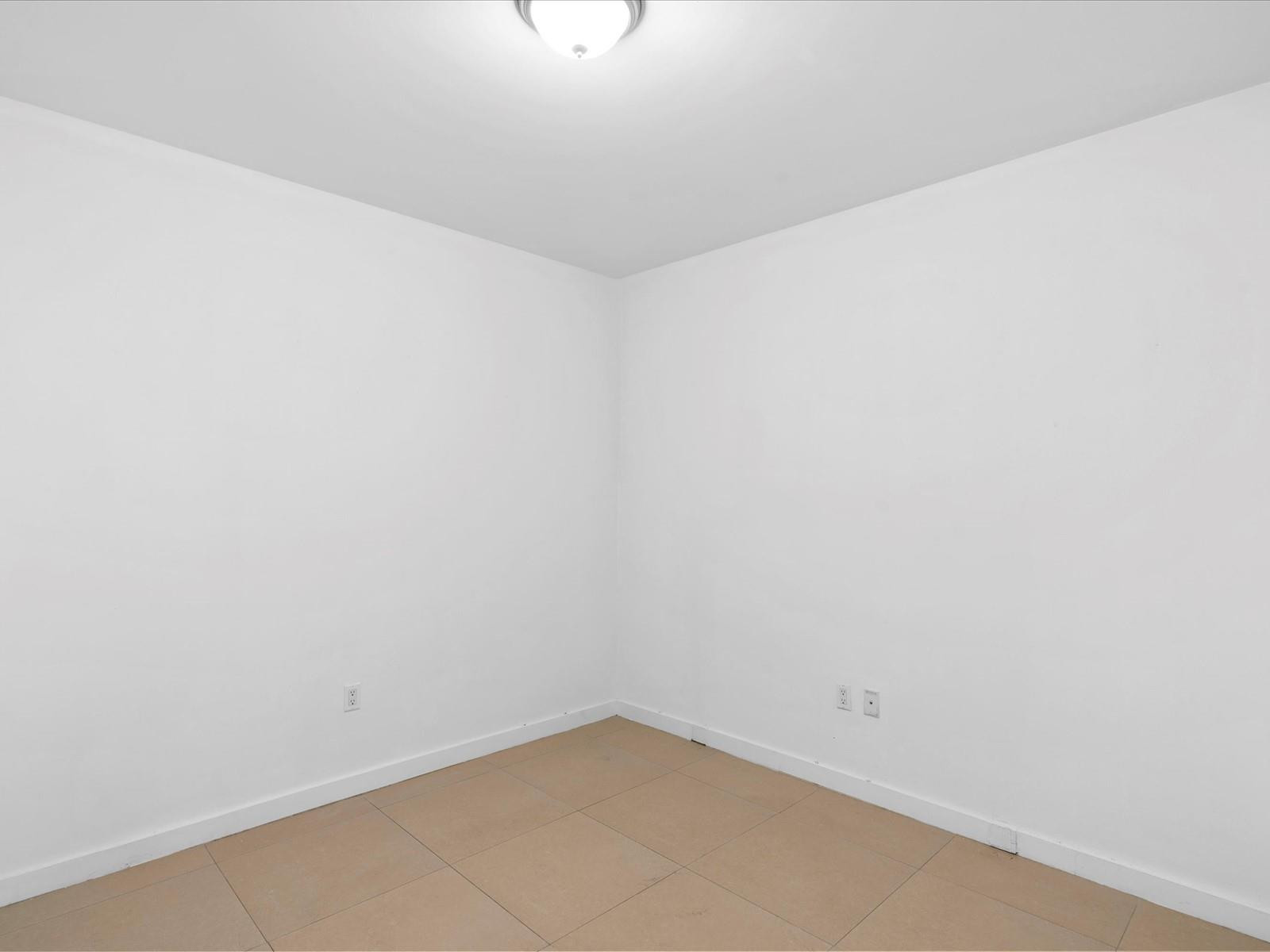 7901 Hispanola Ave 905