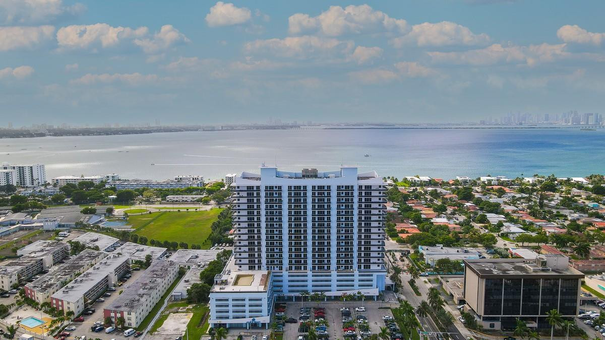 7901 Hispanola Ave 905