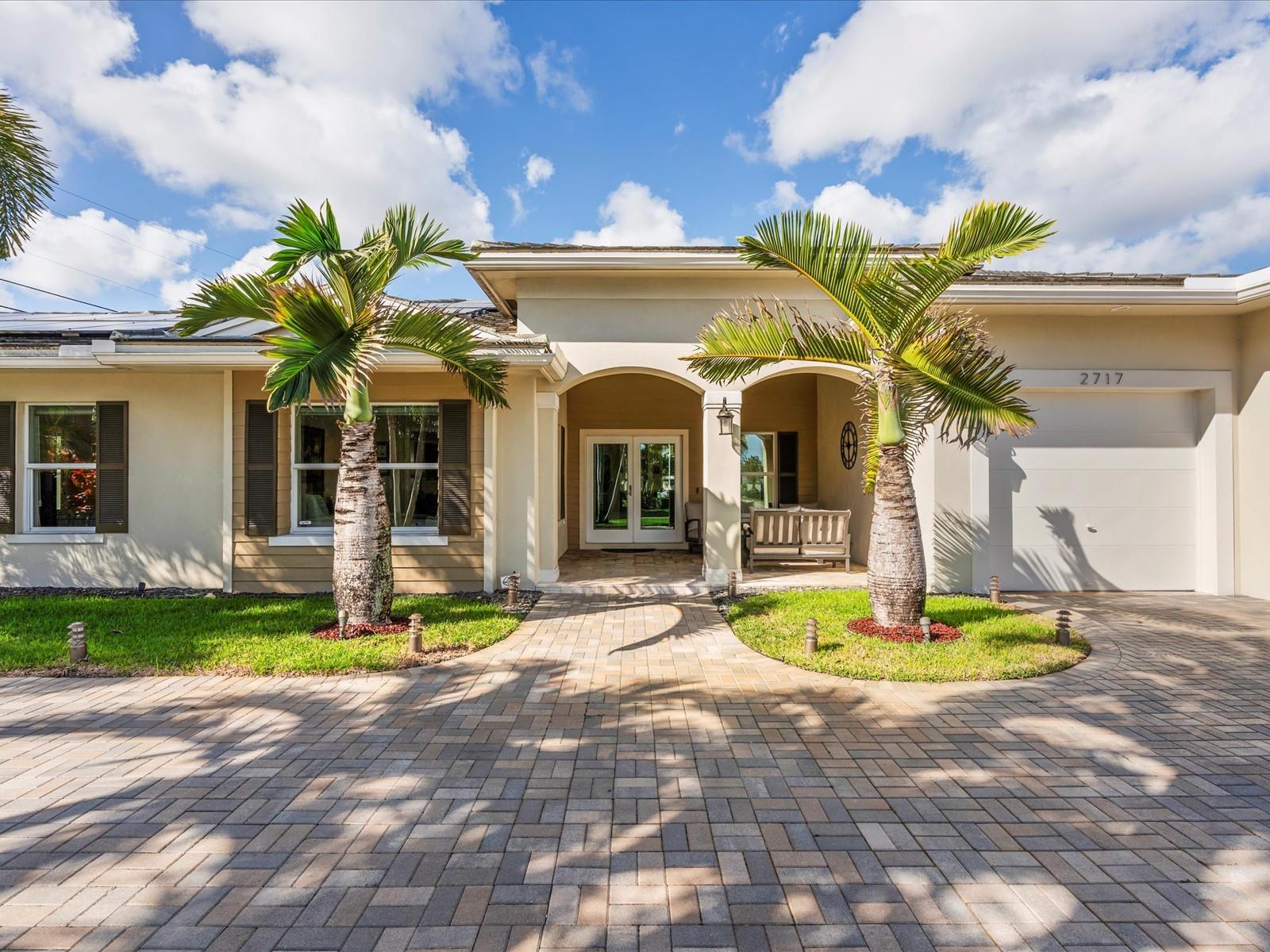 2717 NE 2nd Ave