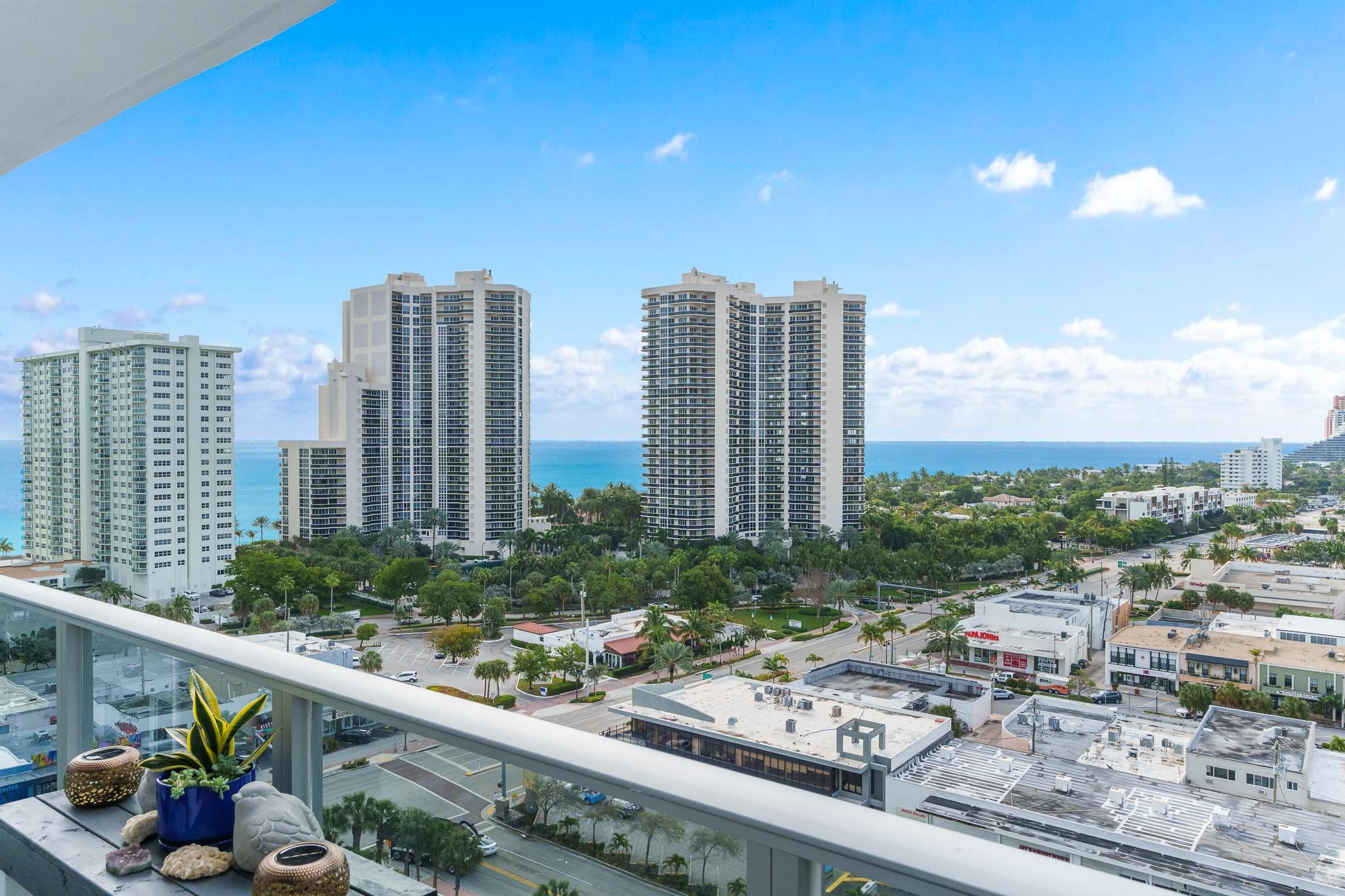 3333 NE 34th St 1611