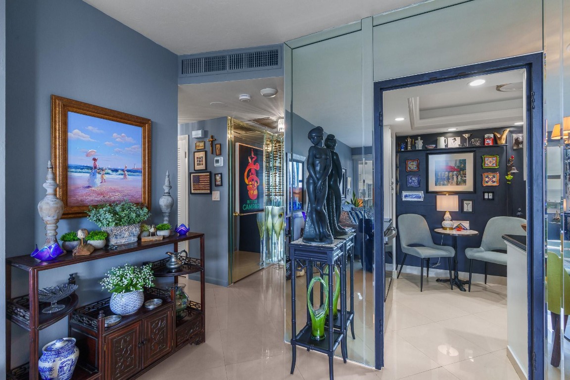 3333 NE 34th St 1611