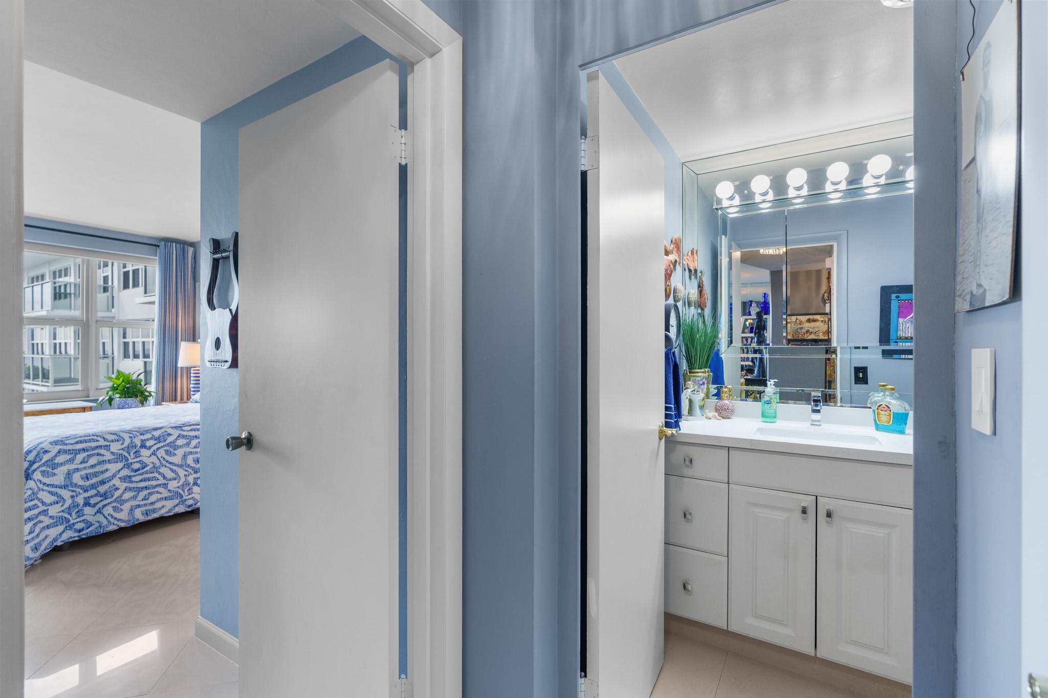 3333 NE 34th St 1611