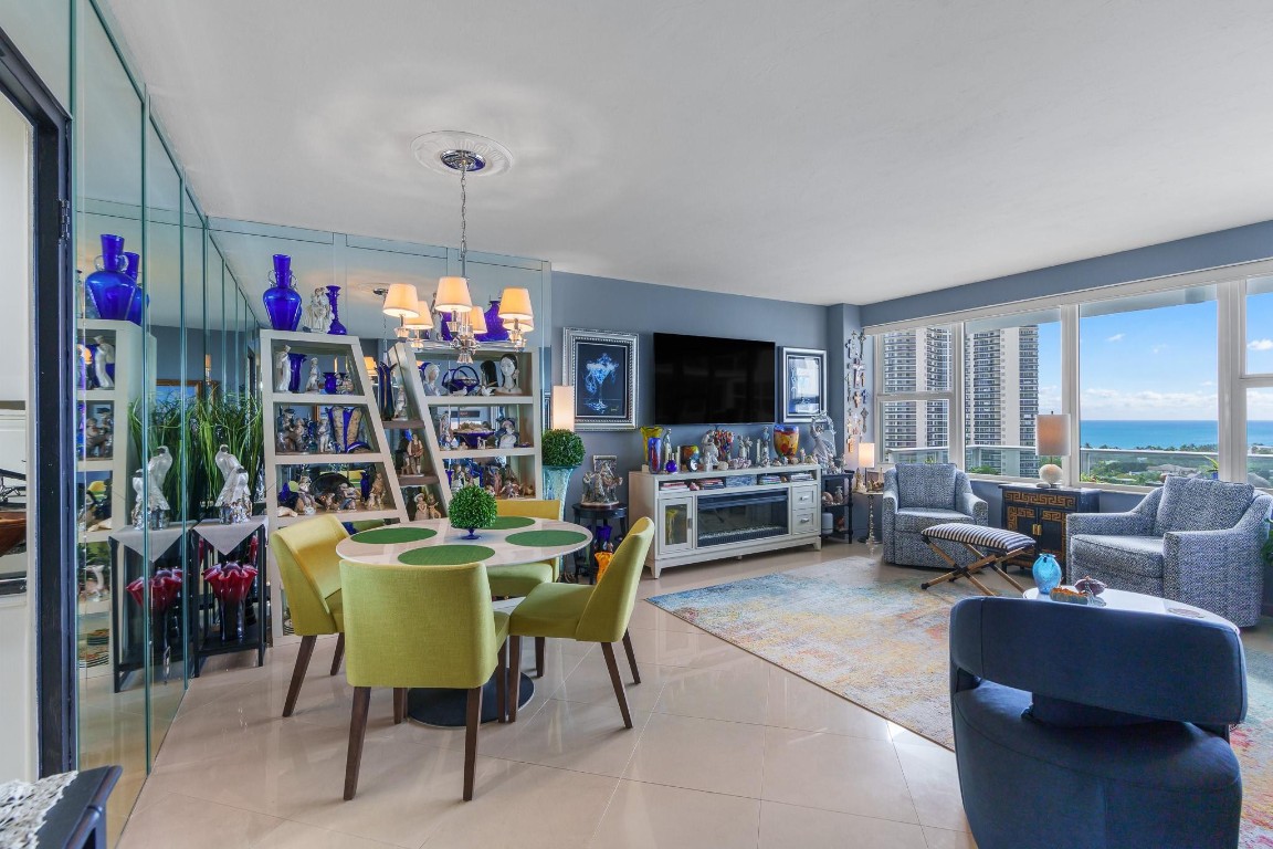 3333 NE 34th St 1611