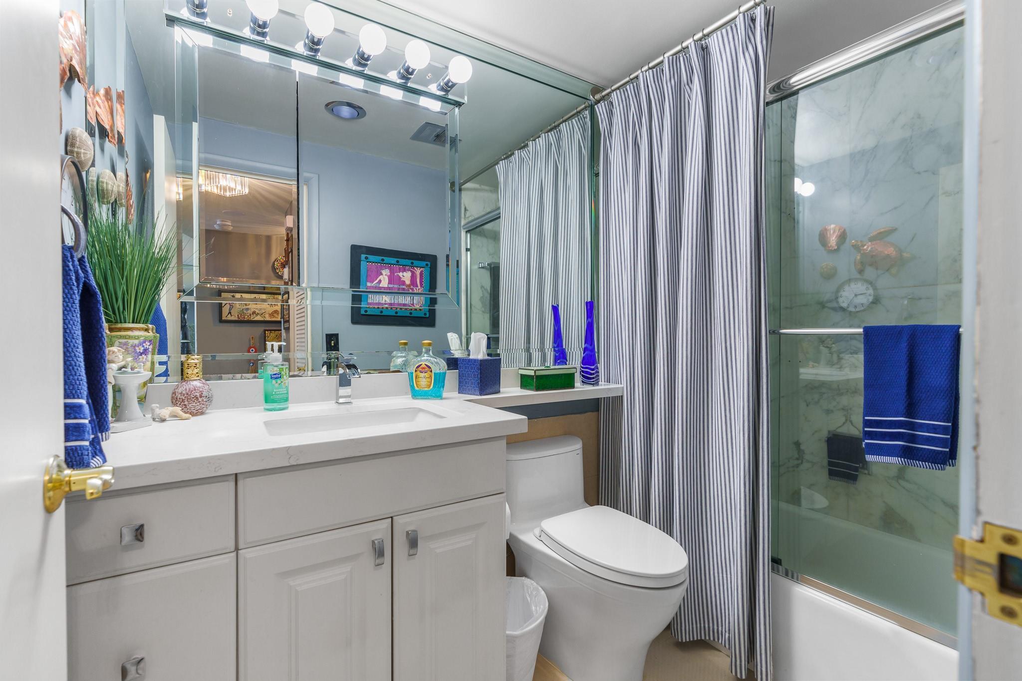 3333 NE 34th St 1611