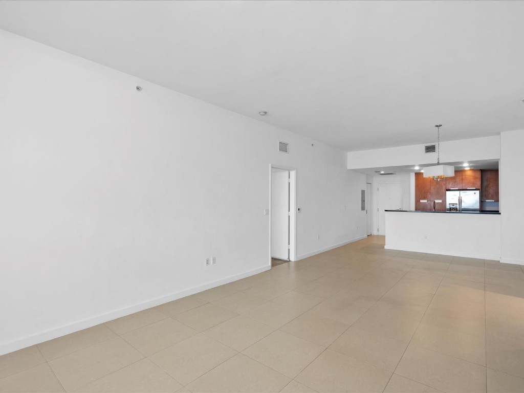 7901 Hispanola Ave 905