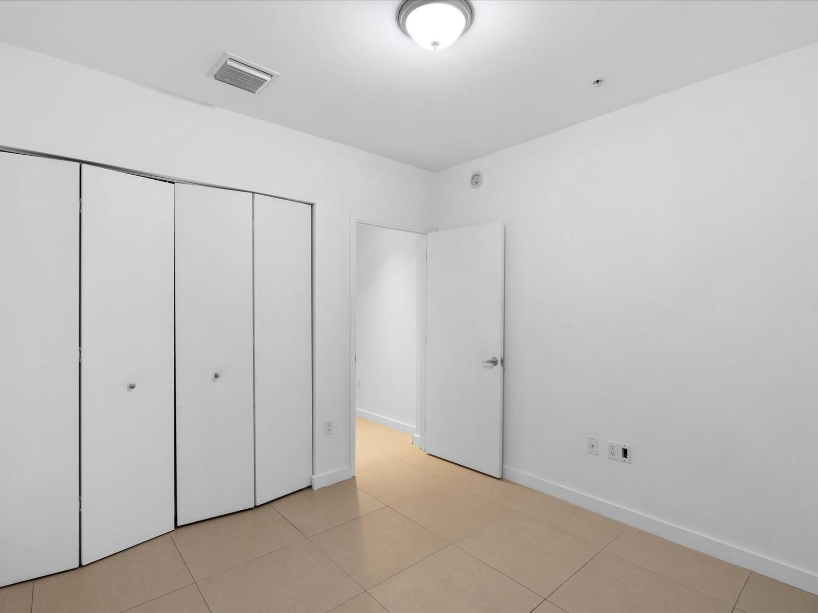 7901 Hispanola Ave 905