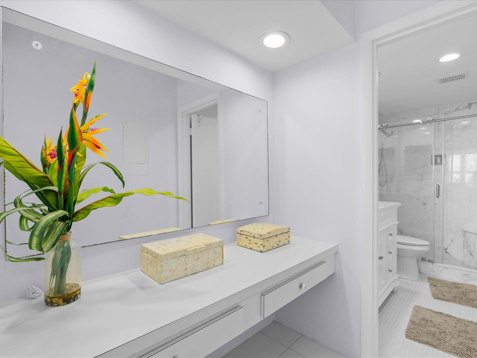 3333 NE 34th St 1712