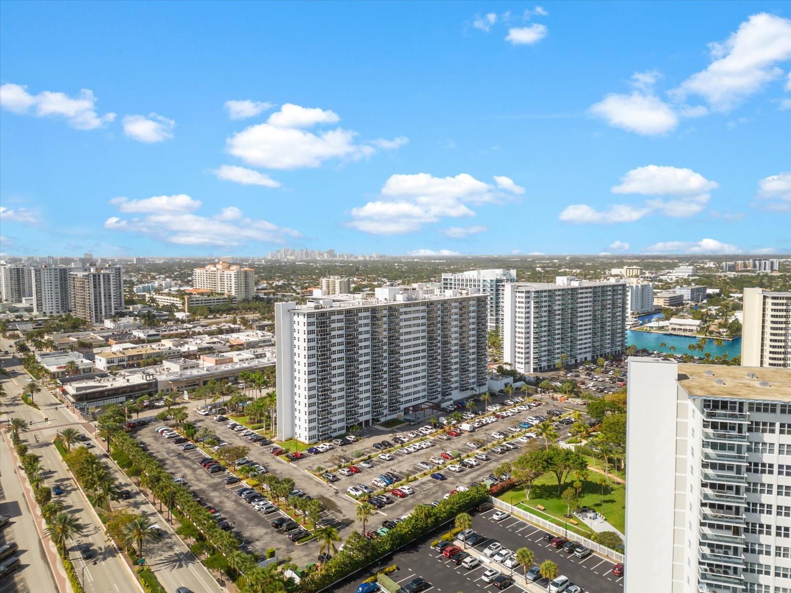 3333 NE 34th St 1712