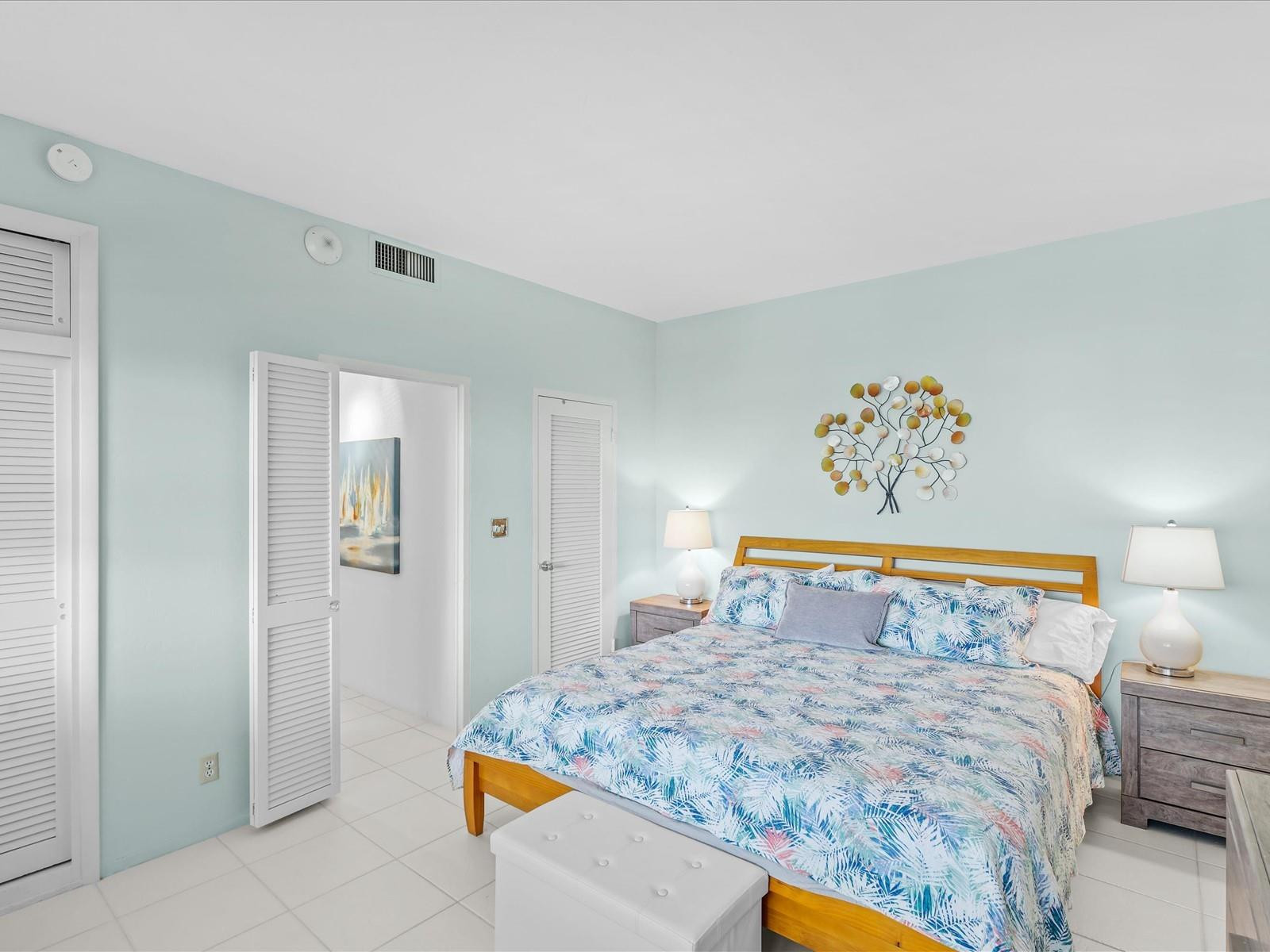 3333 NE 34th St 1712