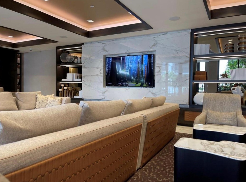 301 Altara Ave UPH1007