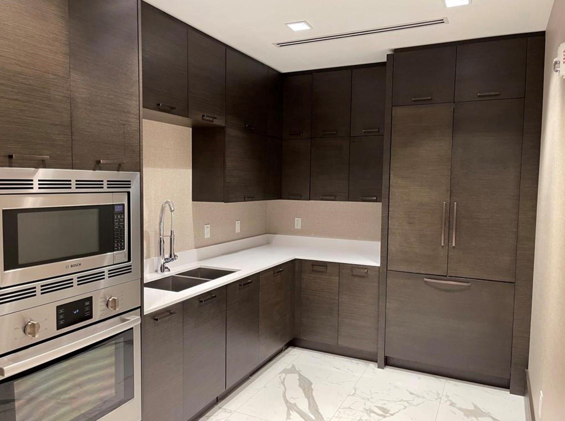 301 Altara Ave UPH1007