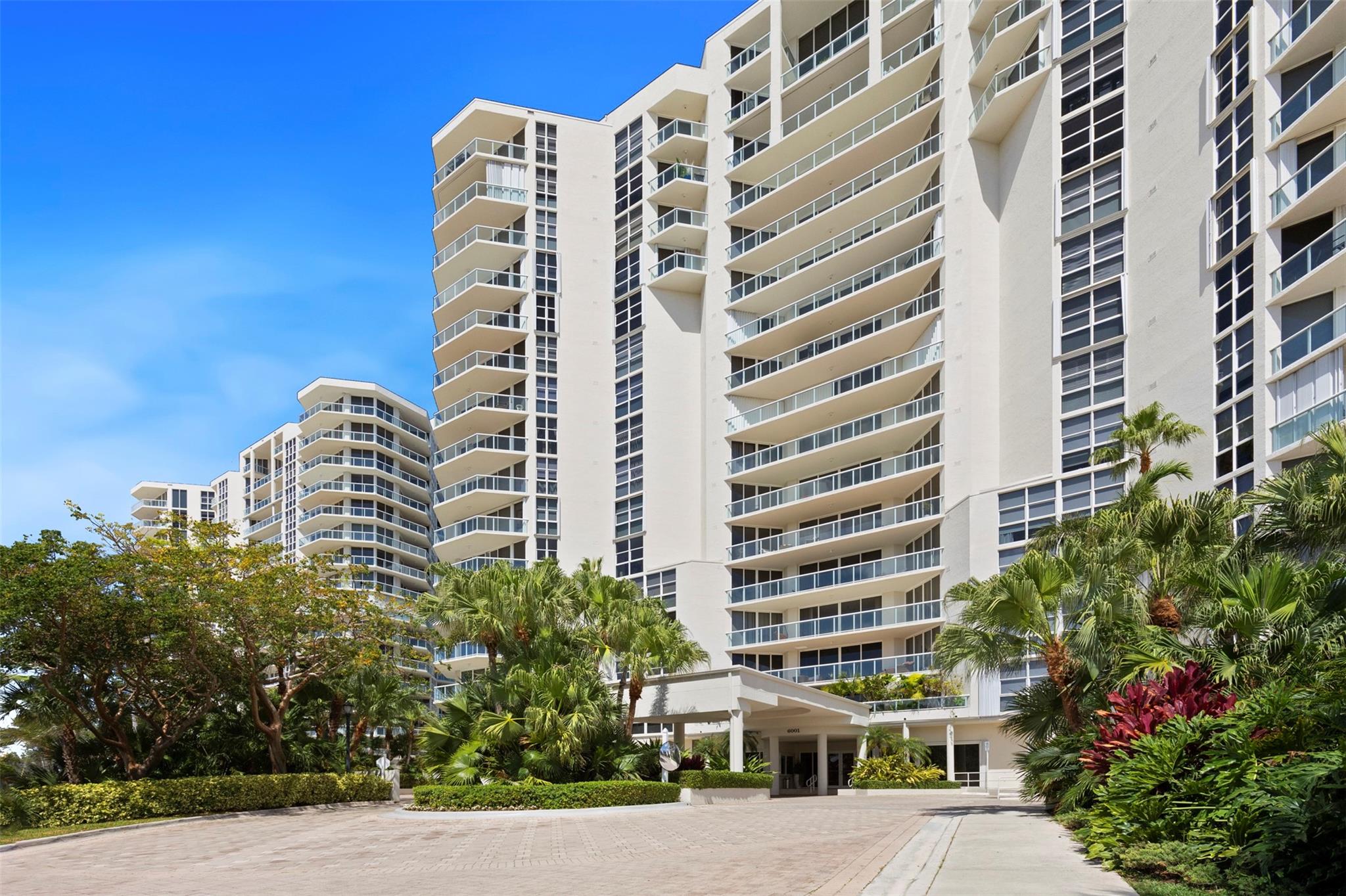 6001 N Ocean Dr 607
