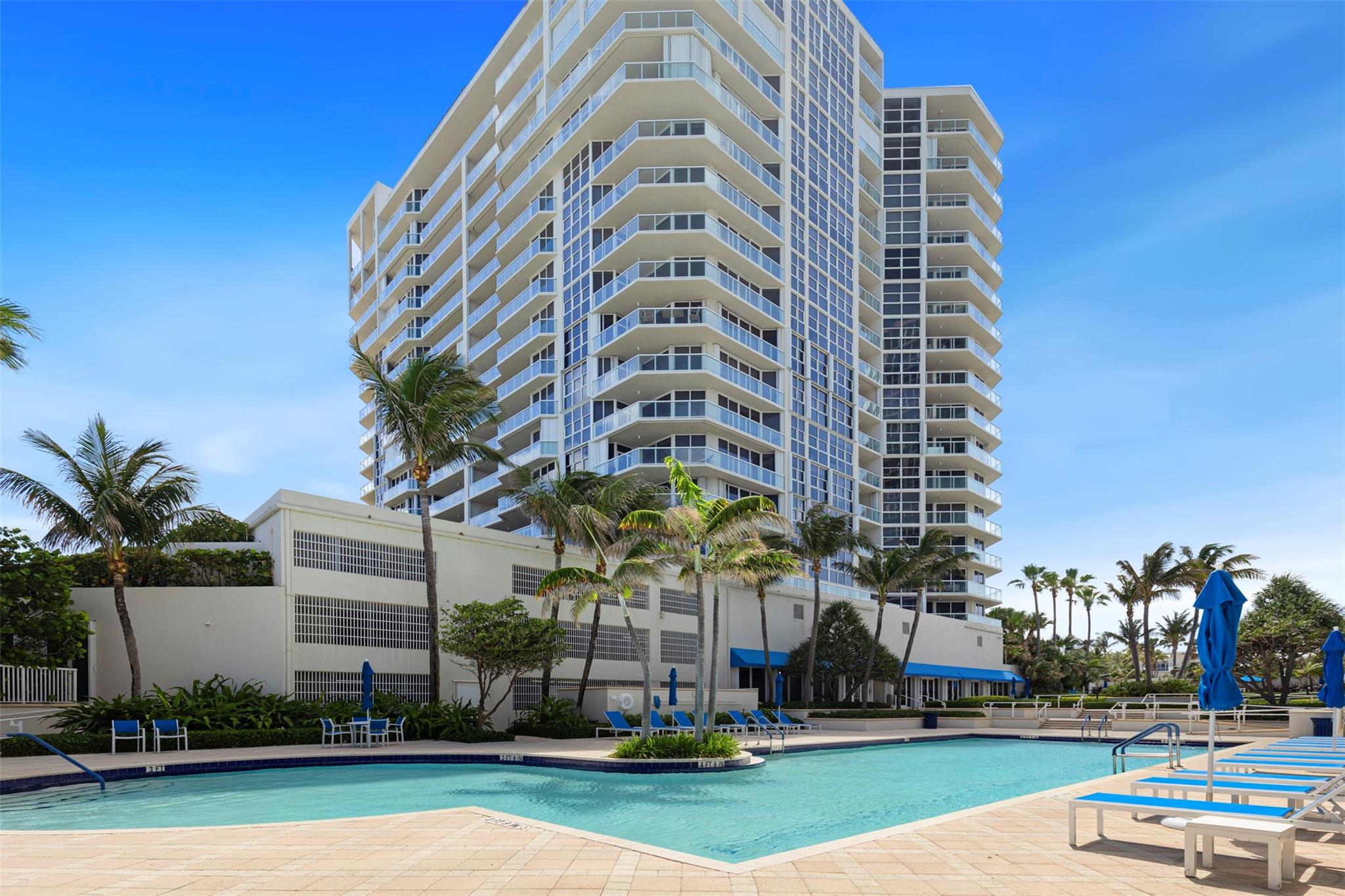 6001 N Ocean Dr 607