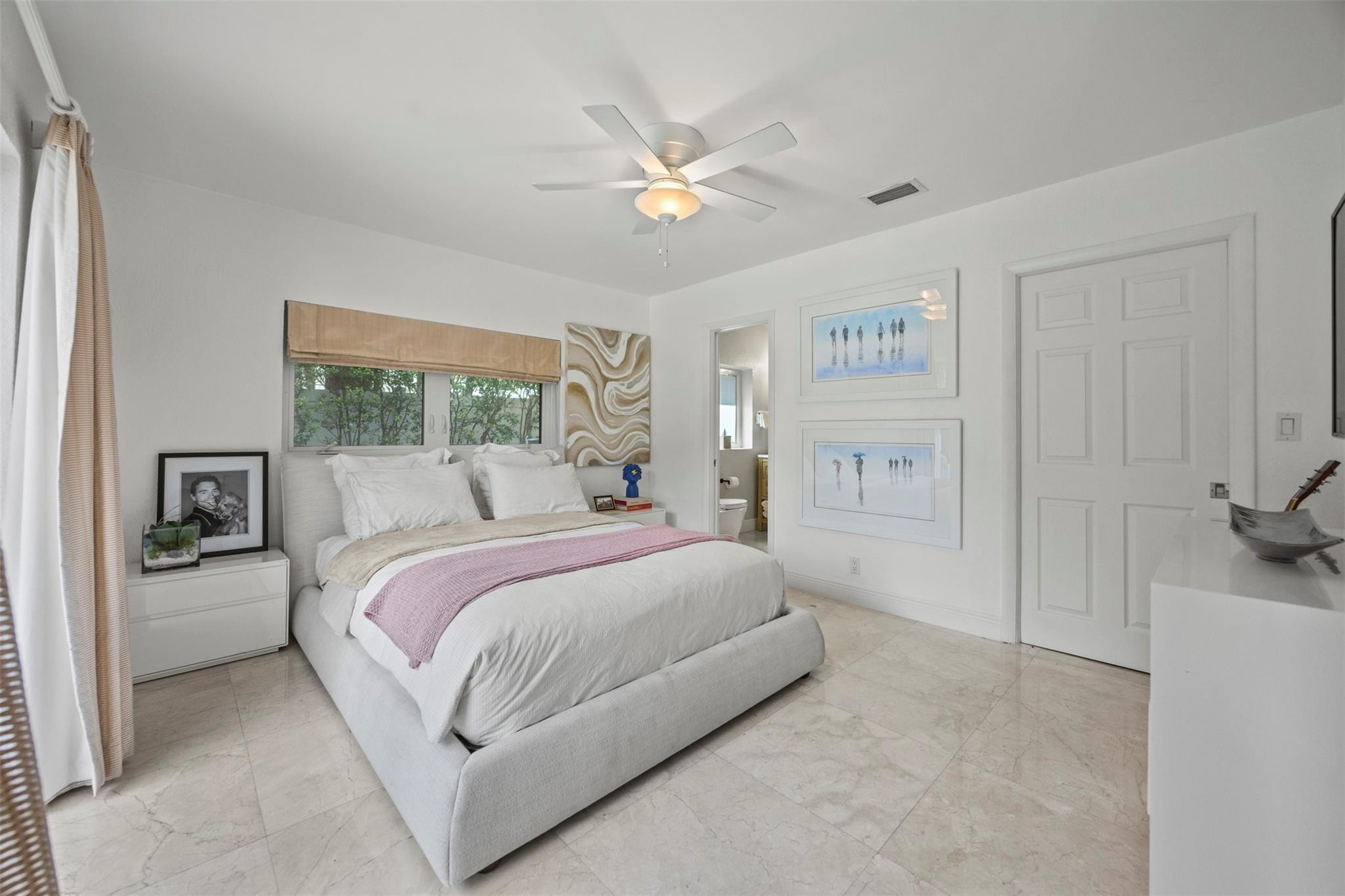 1719 Poinsettia Dr