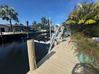 1719 Poinsettia Dr